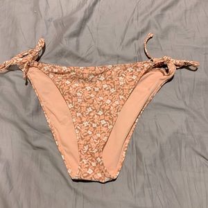 swimsuit bottom, worn a few time, print flowers